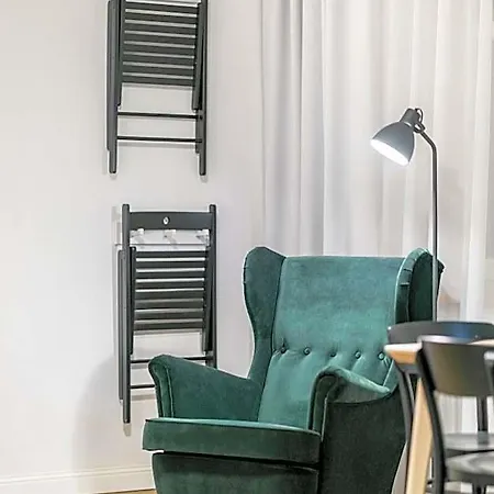 Pytloun Flat 4*