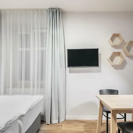 Pytloun Flat Апарт-отель Либерц