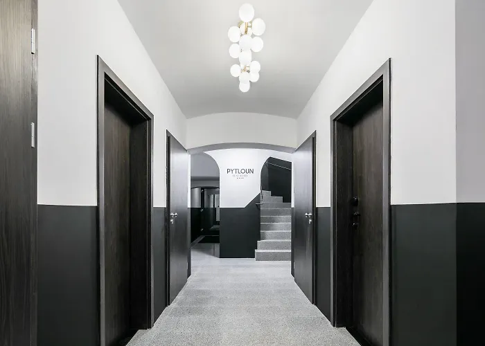 Pytloun Flat Hotel apartamentowy